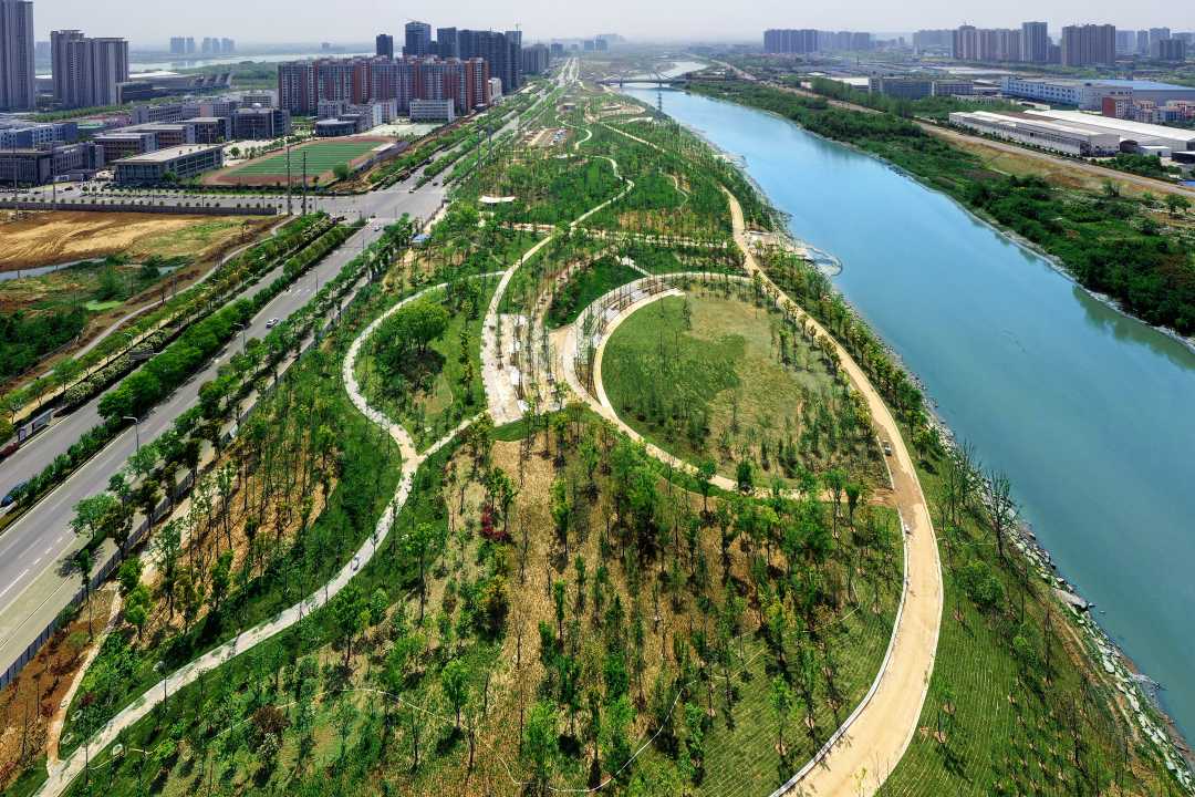 黃岡市三臺河綠化景觀主體工程順利完工，城市生態(tài)建設邁上新臺階